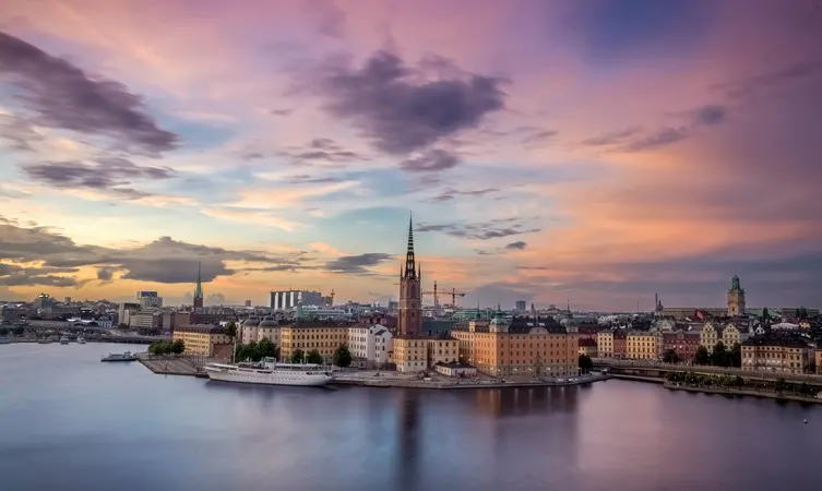  Best of Scandinavia & Norwegian Fjords