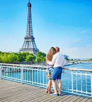 Glamour-Loaded Paris Honeymoon Tour Package