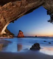 Natural New Zealand Sightseeing Honeymoon Package