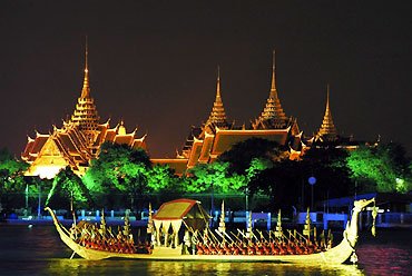 Singapore Malaysia Tour Package