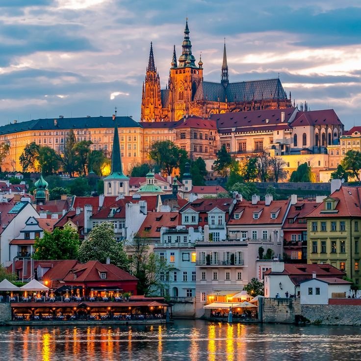 Discover Romance: Top European Honeymoon Destinations for Every Couple